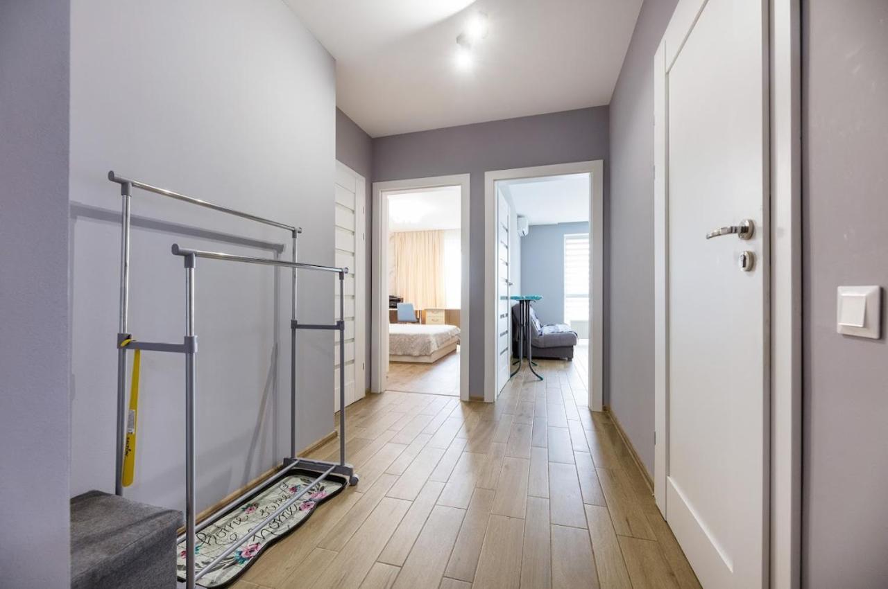 Квартира У Будинку З Власним Бомбосховищем Біля Жд Вокзалу 50 М2 Apartment Киев Екстериор снимка
